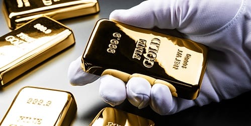 Gold Gains Strength in Uncertainty